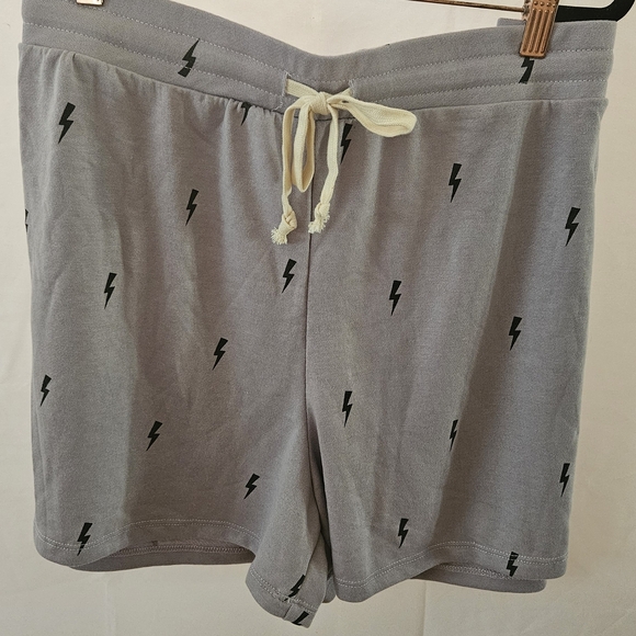 Men's Athletic Shorts with Lightning Bolt Pattern - Picture 1 of 1